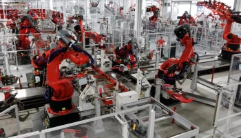 Использование промышленных роботов увеличило смертность в США